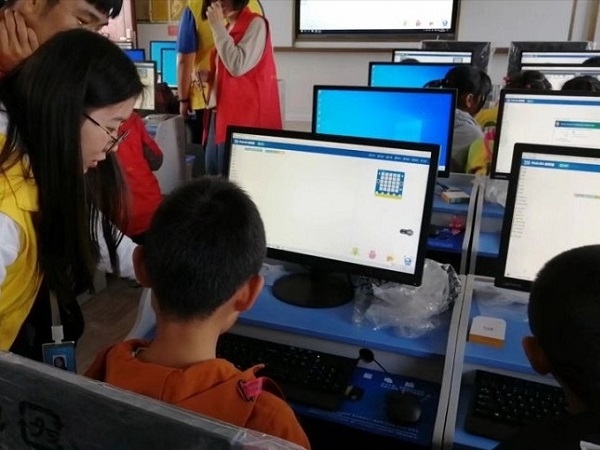 香蕉派开源社区与webduino紧密合作，共推农村边远地区学校STEAM教育